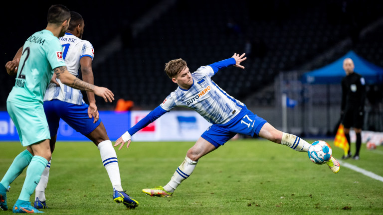 Отборът на Херта пропиля добра възможност леко да се откъсне