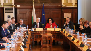 Министерство на земеделието и храните МЗХ разработва седем законопроекта в