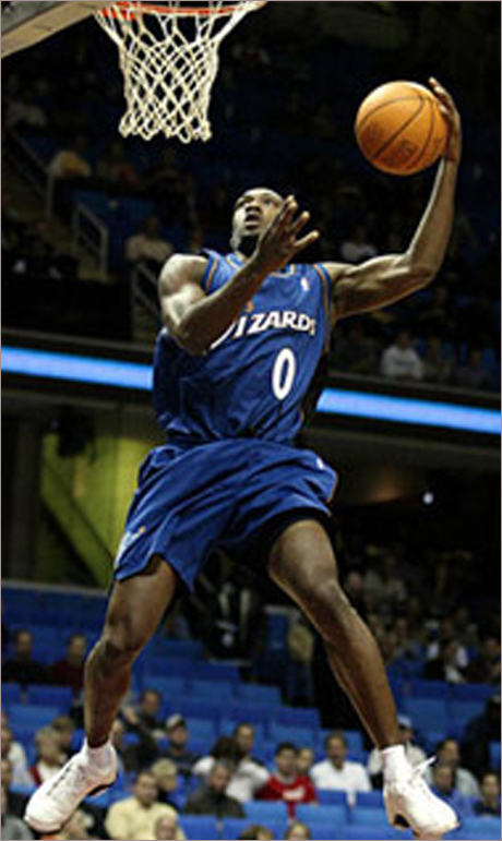 Сам Касел ще превръща Аринас в истински лидер