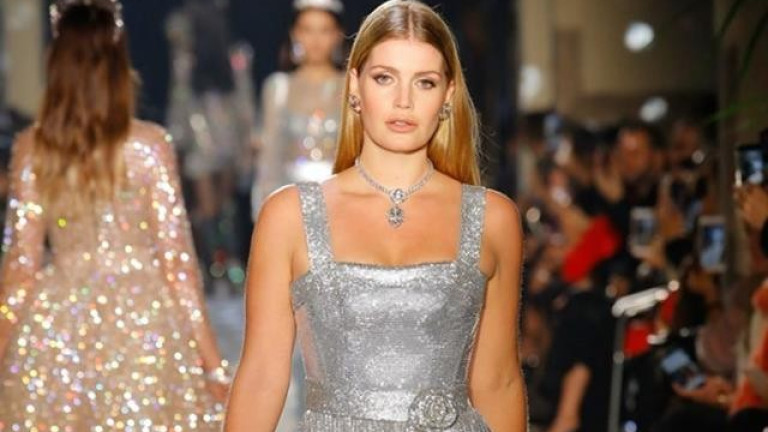 Племенницата на принцеса Даяна дефилира на Седмицата на модата в Милано