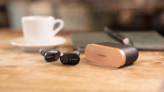 Безжичните слушалки с активно потискане на шума на Sony WF-1000XM3 вече са в България