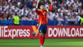 Докато играе с националния отбор на Испания на Евро 2024 капитанът