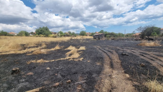 Локализиран е Виноградец и Карабунар в община Септември област Пазарджик