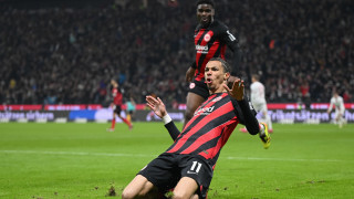 Ръководството на победителя в Лига Европа Айнтрахт Франкфурт е отхвърлило предложение на