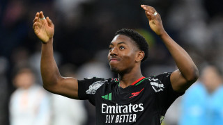 Арсенал е на път да финализира нов дългосрочен договор с