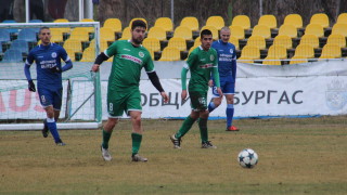 Любомир Божинов се завърна в Нефтохимик за да помогне за