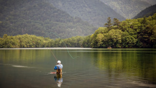 Бракониери заплашвали рибното разнообразие в езерото Липник