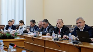 Вицепремиерът и министър на транспорта и съобщенията Гроздан Караджов обсъди