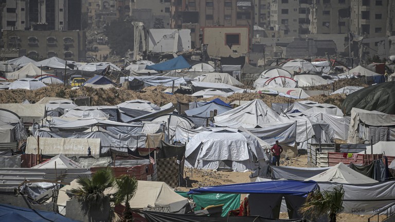 Израелски агенти арестуваха високопоставен палестински здравен чиновник