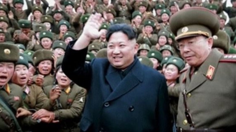 Военни учения на жени вълнуват Ким Чен Ун