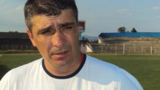 Треньорът на Академик (Свищов) с атака към футболистите си 