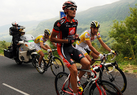 Пети колоездач с допинг от "Тур дьо Франс"