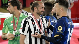Легендарният защитник Джорджо Киелини посети бившия шампион Ювентус за да преговаря