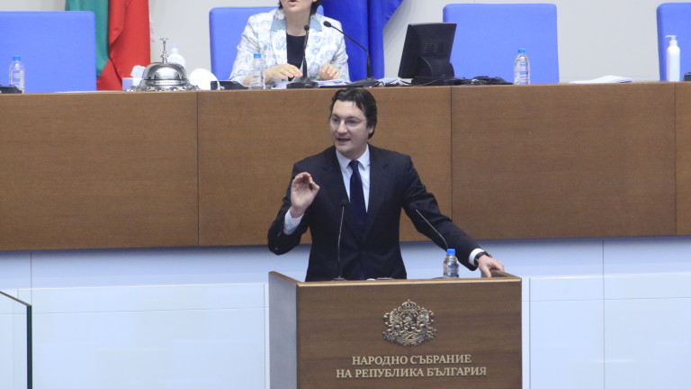 Крум Зарков: Бедствено е не положението, а управлението