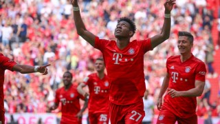 Футболистите на Байерн Мюнхен са провели тайна среща през миналата