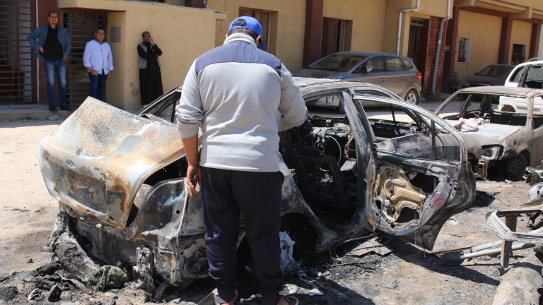 Кола бомба удари турски инженери в Сомалия