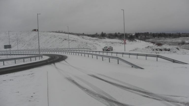 Без ток са шест села в Сливенско