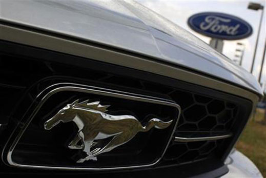 Ford пуска икономичен модел Mustang