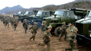 Пхенян изгражда противотанкови заграждения до границата
