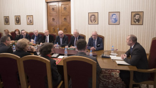Президентът Румен Радев се срещна с ръководителите на национално представителните
