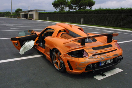 Принц Маркус размаза Gemballa Carrera GT