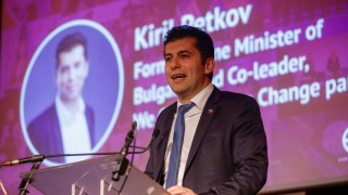 Всякакви пречки пред укрепването на европейското единство като например разширяването