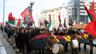 ВМРО дава на Райков месец за ревизия на ГЕРБ и монополите