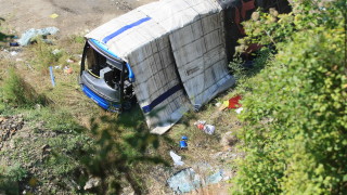 Шофьорът на автобуса който катастрофира в събота край Своге е