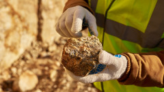 Голям добив на злато от мините в България отчете Dundee Precious Metals