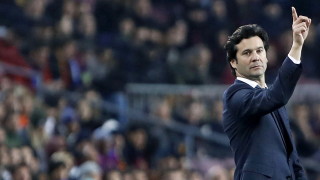 Бившият полузащитник и бивш старши треньор на Реал Мадрид Сантяго