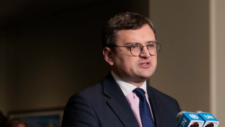 Украинският външен министър Дмитро Кулеба критикува ЕС в четвъртък че