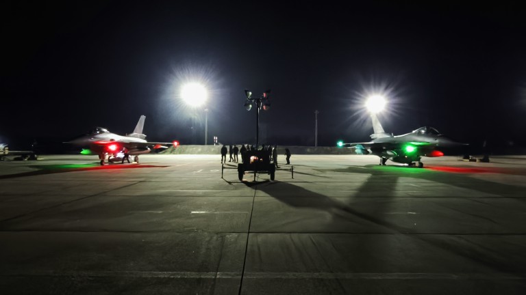 Изображение 745112