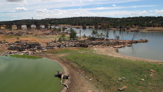 Изправено пред безпрецедентна суша правителството на Португалия препоръча на 43