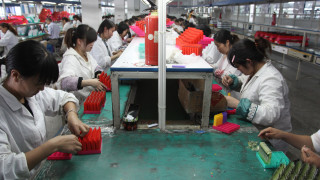 Печалбите на индустрията в Китай отчитат най-големия си спад от 8 месеца насам