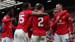 Манчестър Юнайтед удари Астън Вила и се откъсна в битката за Шампионската лига