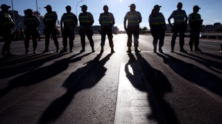 Бразилия арестува 12 души за тероризъм 