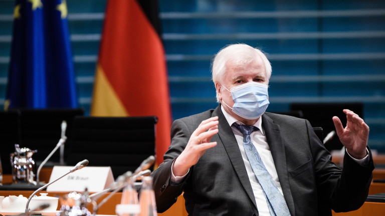 Германският вътрешен министър Хорст Зеехофер предложи във вторник мерки, при