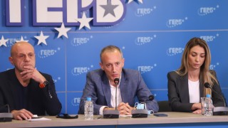 Всички ученици да бъдат върнати обратно в класните стаи Това