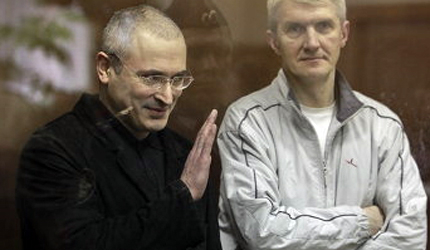 Правозащитници молят за свободата на Ходорковски