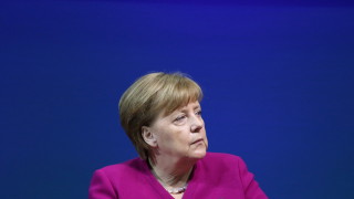 Канцлерът на Германия Ангела Меркел заяви че решението на САЩ