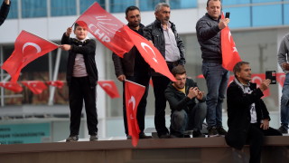 Висшият избирателен съвет избирателната комисия на Турция ще преброи отново