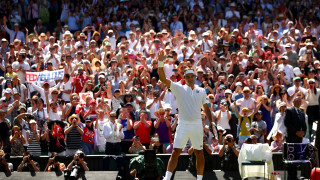 Федерер не остави шансове на сърбин на старта на Уимбълдън