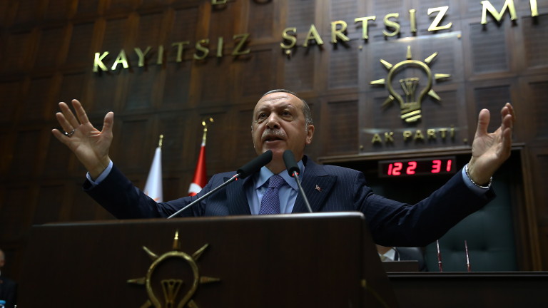 Реджеп Ердоган планира да поеме по-голям контрол над икономиката след