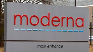 Американската фармацевтична компания Moderna ще започне клинично изпитване на първата