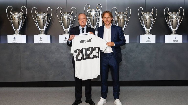 Реал (Мадрид) обяви подписването на нов договор с Лука Модрич.