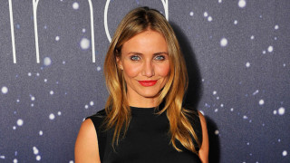 Откакто се оттегли от активната си кариера в Холивуд Камерън