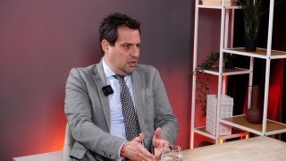 Актуалното положение е нещо средно между паника възможности и страх