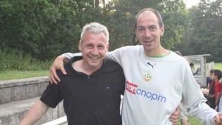 Легендата на Пирин Благоевград и ЦСКА Иво Андонов рядко дава интервюта