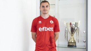 ЦСКА 1948 представи шесто ново попълнение Червените се подсилиха със