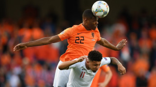 Холандия 1 1 Англия 77′ Хендерсън сменя Делф 73′